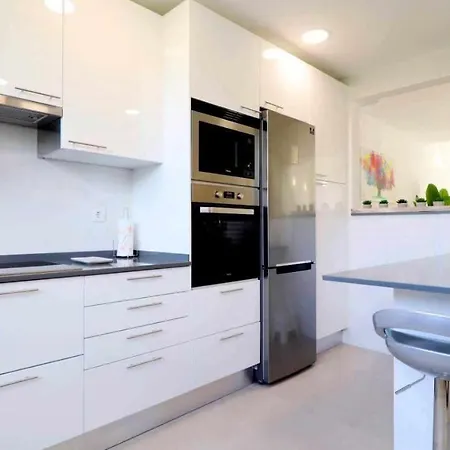 Villa Charm & Pool And Beach & Wi-fi & Bbq & Golf & Albufeira Olhos de Agua (Albufeira)