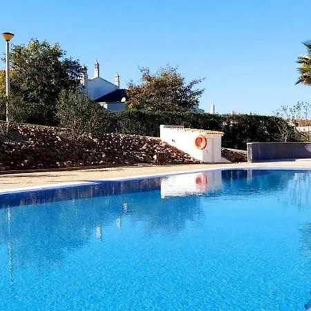 Charm & Pool And Beach & Wi-fi & Bbq & Golf & Albufeira Villa *