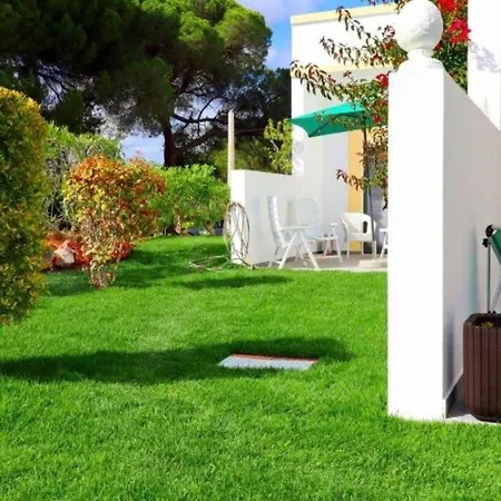 Charm & Pool And Beach & Wi-fi & Bbq & Golf & Albufeira * オーリョス・デ・アーグァ